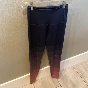 Beyond yoga ombré colorblock leggings size small
